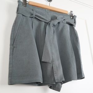 Ariztia | The Group by Babaton Anderson Short